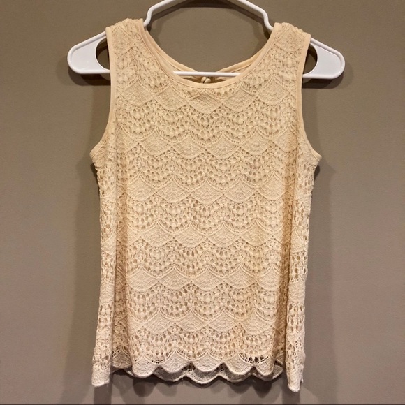 Madewell Crochet Scallop Edge Top - Picture 2 of 8